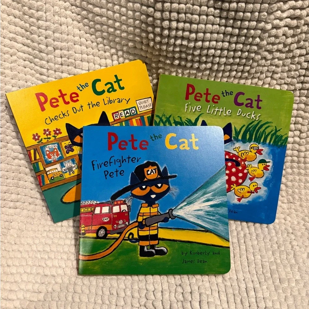Pete the Cat 3 Board Book Box Set - Multicolor